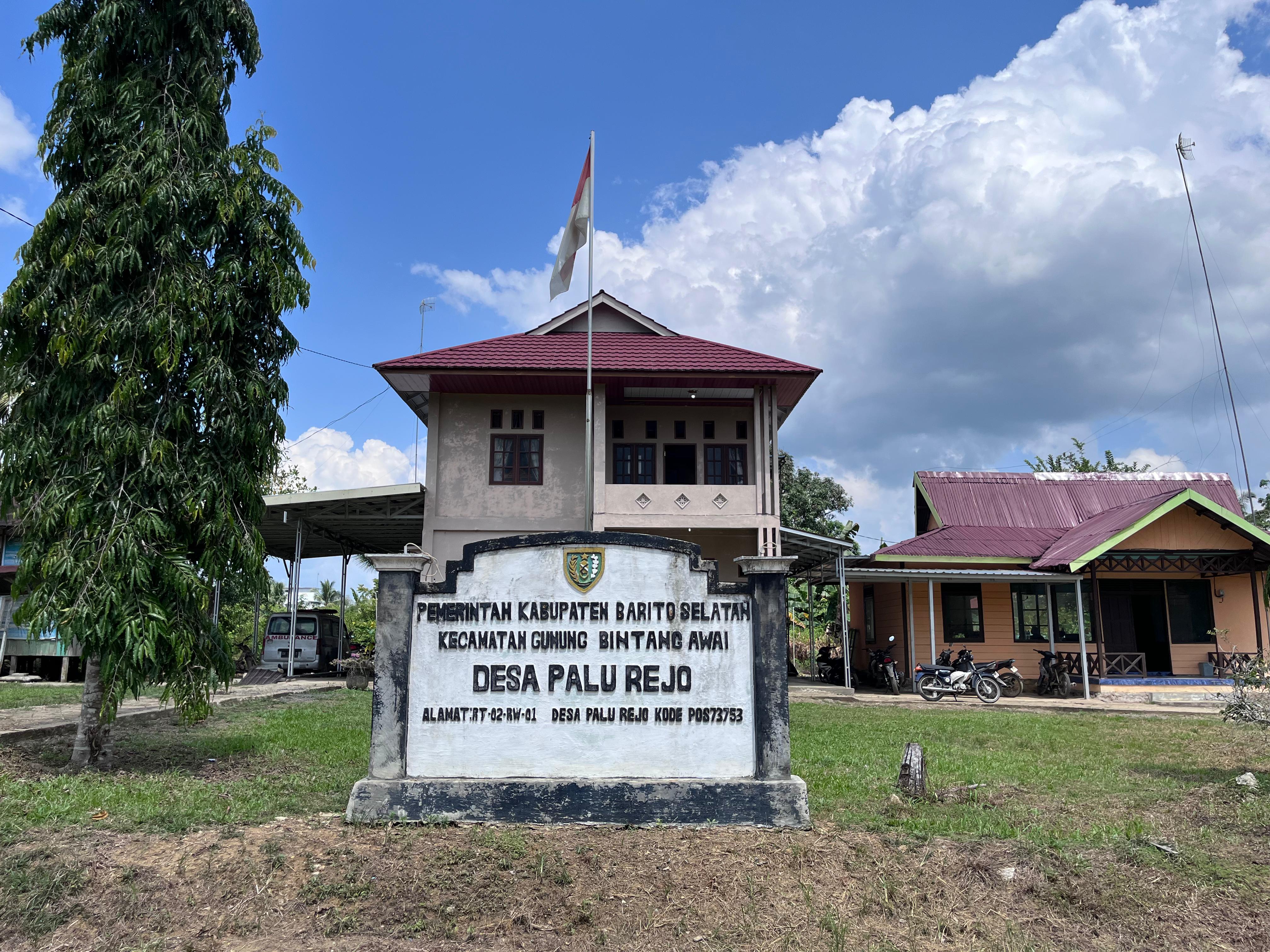 Balai Kantor Desa & Posyandu